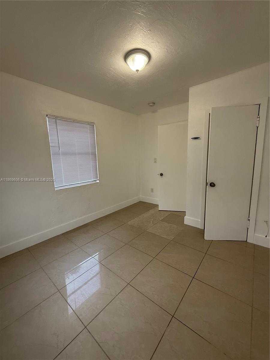 Small Image of 235 NORTH WEST 53RD ST, Miami Number 18