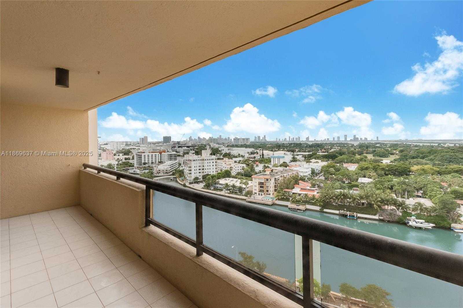 Small Image of 2555 COLLINS AVE #1804, Miami Beach Number 14