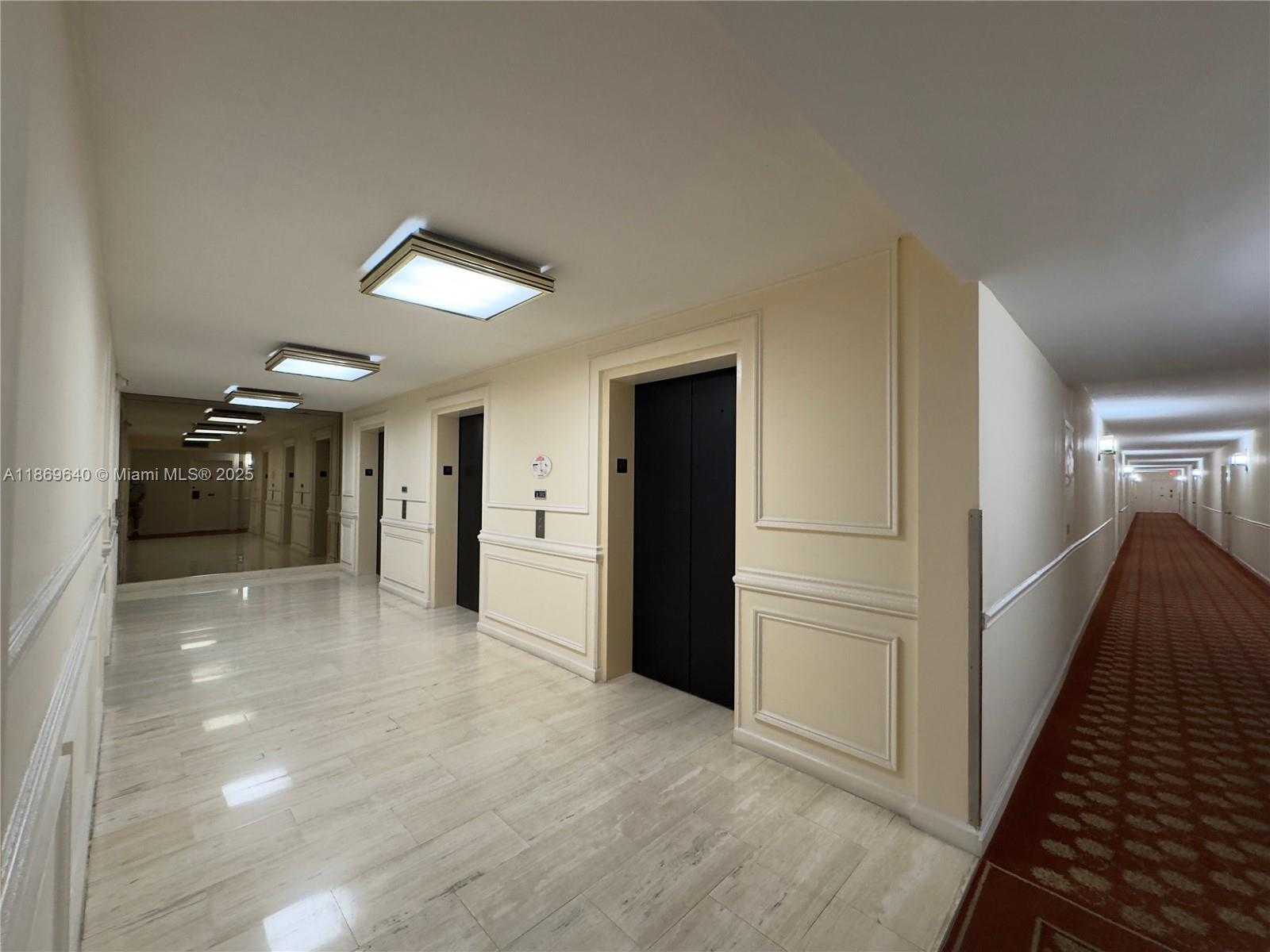 Small Image of 2500 PARKVIEW DR #1909, Hallandale Beach Number 16
