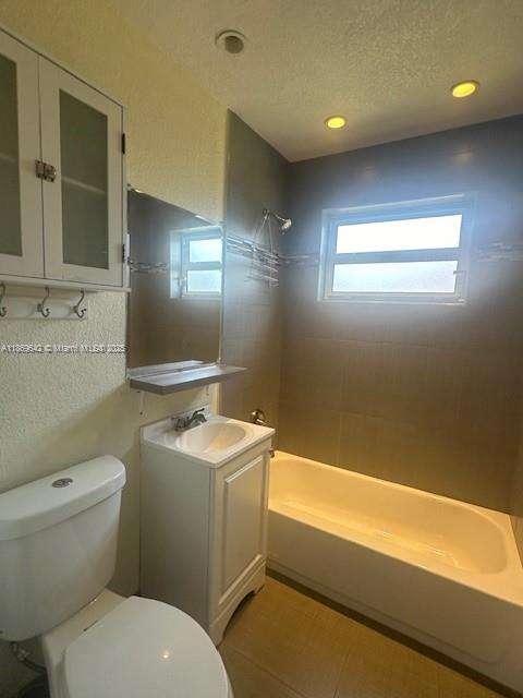Small Image of 801 NORTH EAST 50TH CT, Deerfield Beach Number 11