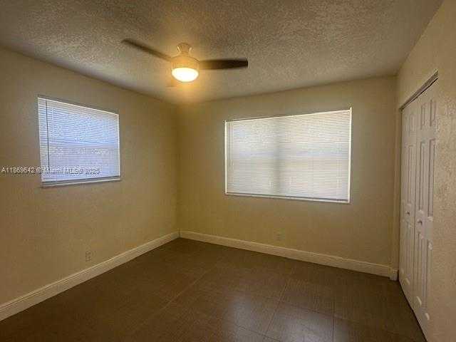 Small Image of 801 NORTH EAST 50TH CT, Deerfield Beach Number 7