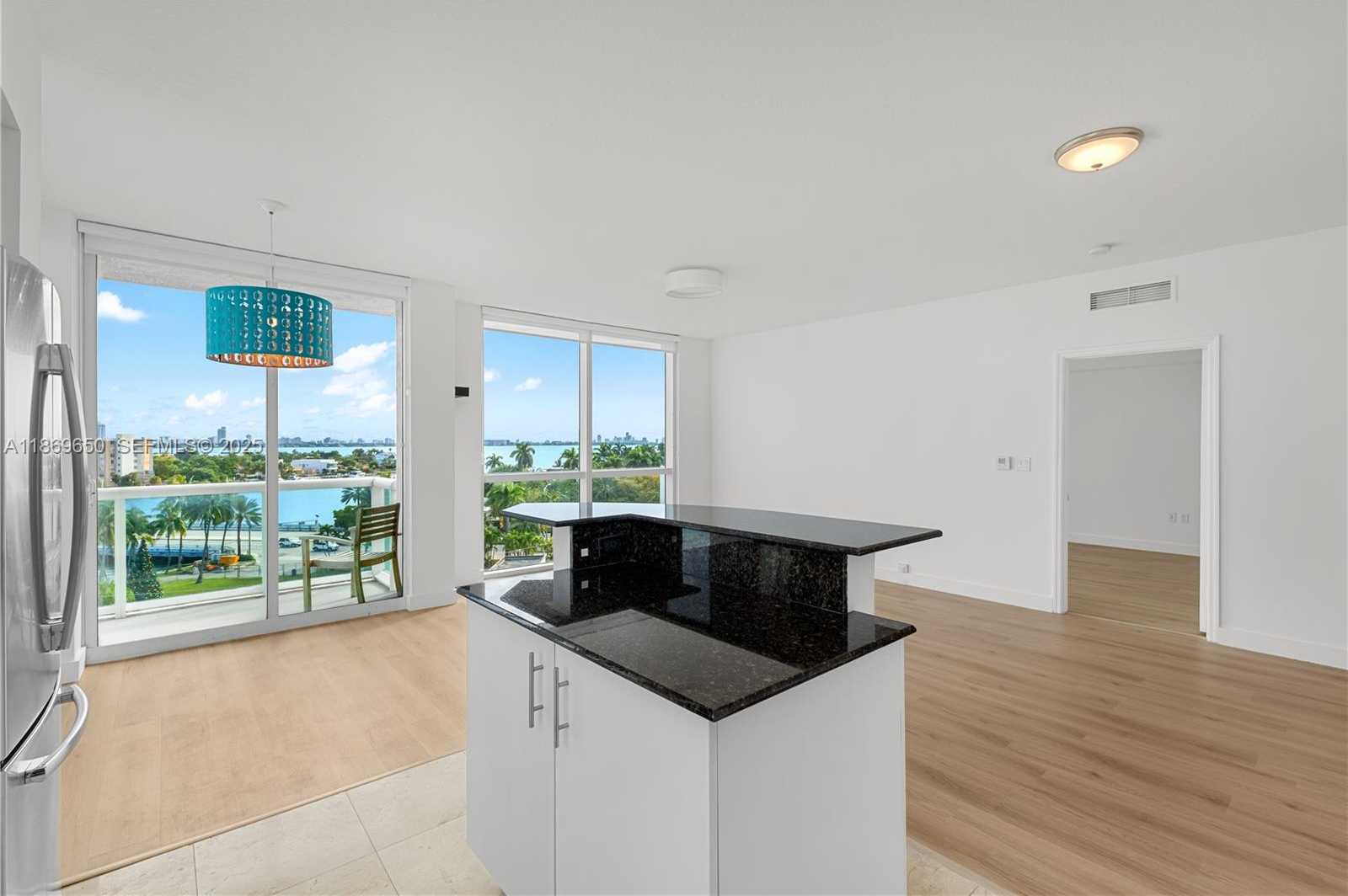 Small Image of 7900 HARBOR ISLAND DR #712, North Bay Village Number 16