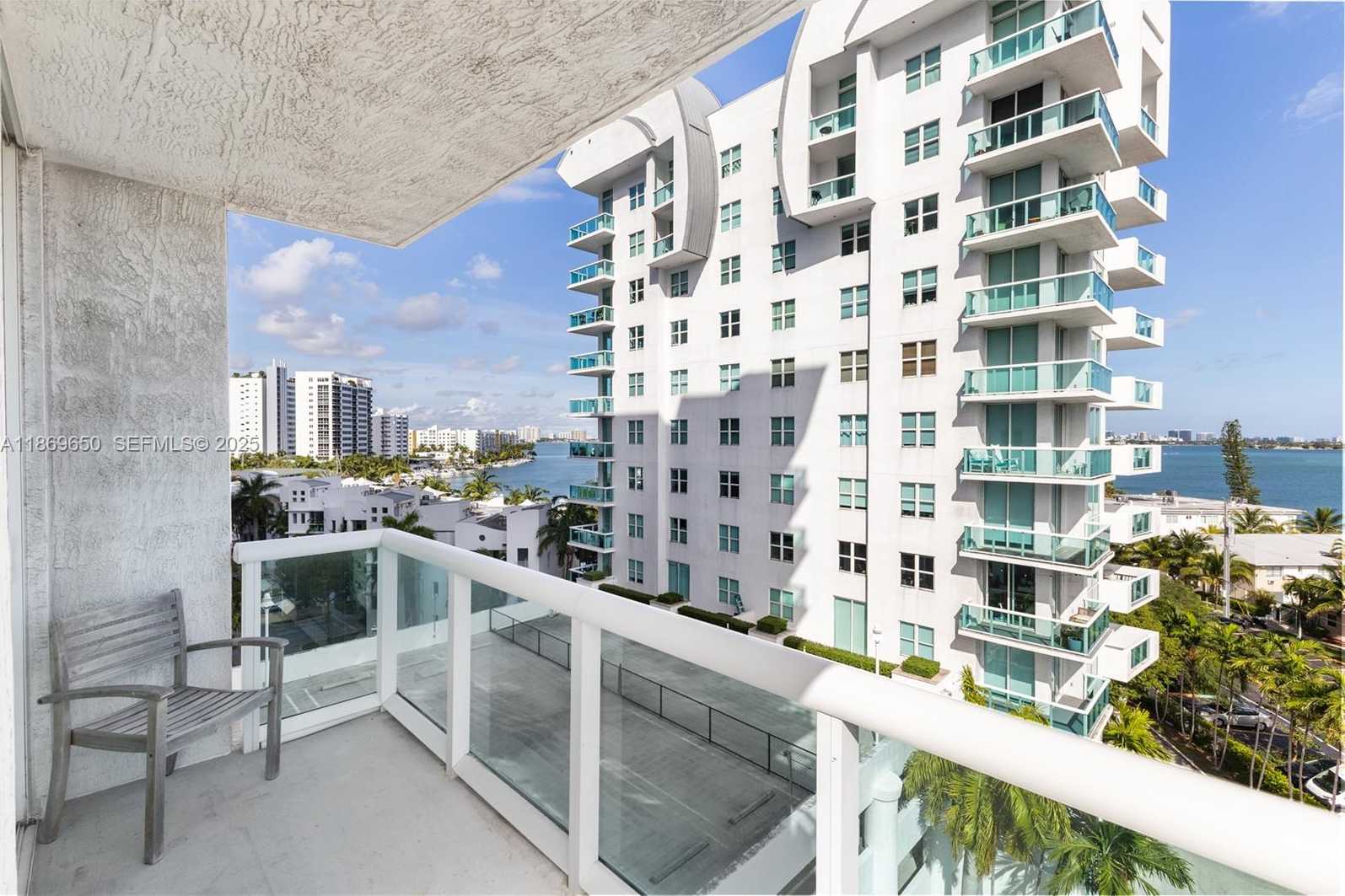 Small Image of 7900 HARBOR ISLAND DR #712, North Bay Village Number 43