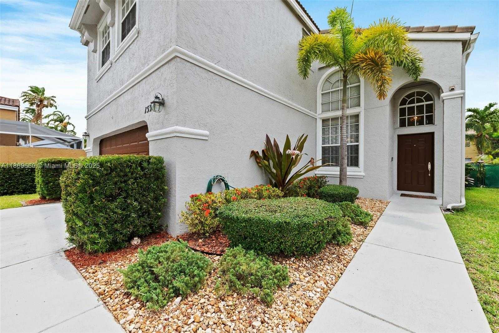 Small Image of 15376 NORTH WEST 14TH MNR, Pembroke Pines Number 2