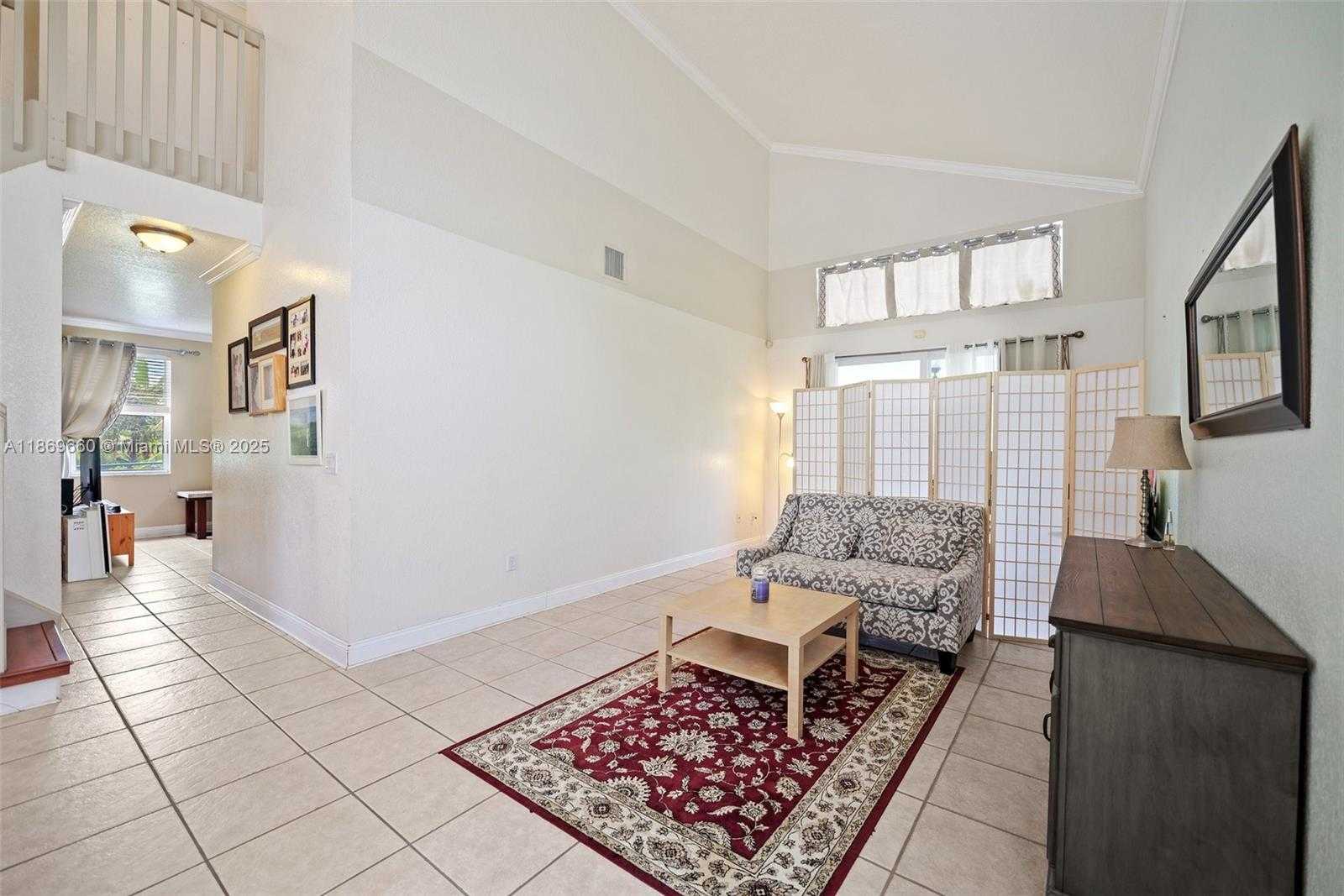 Small Image of 15376 NORTH WEST 14TH MNR, Pembroke Pines Number 8