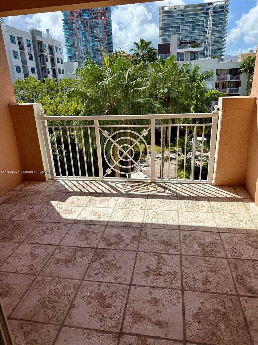 Small Image of 140 MERIDIAN AVE #343, Miami Beach Number 20