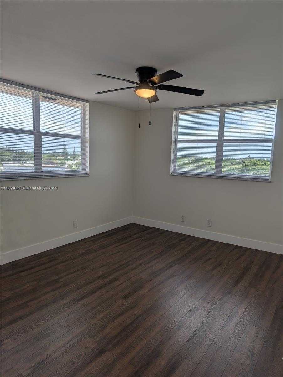Small Image of 1830 DIXIEANNA ST #602, Hollywood Number 13