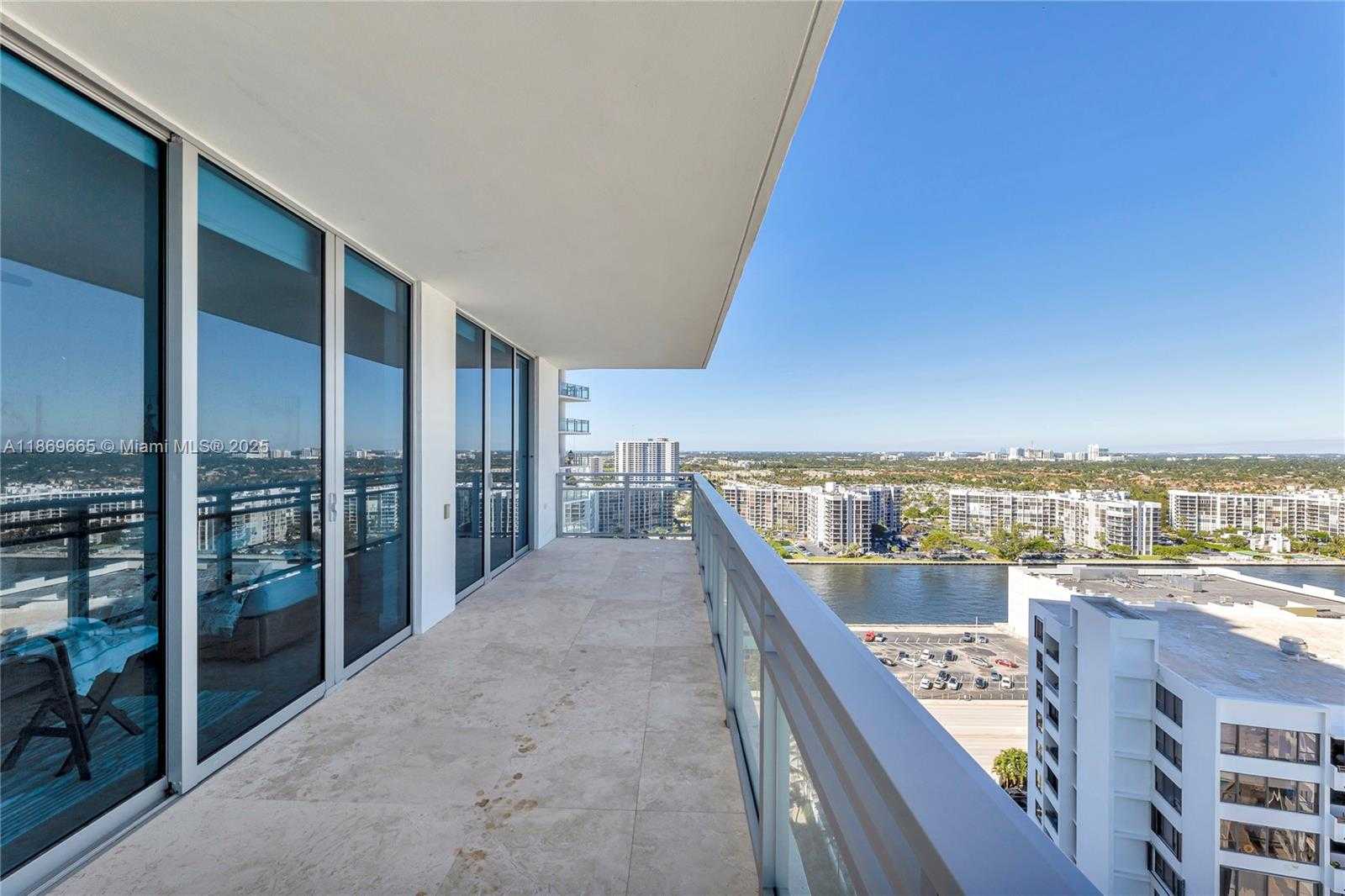 Small Image of 3535 SOUTH OCEAN DR #2002, Hollywood Number 59