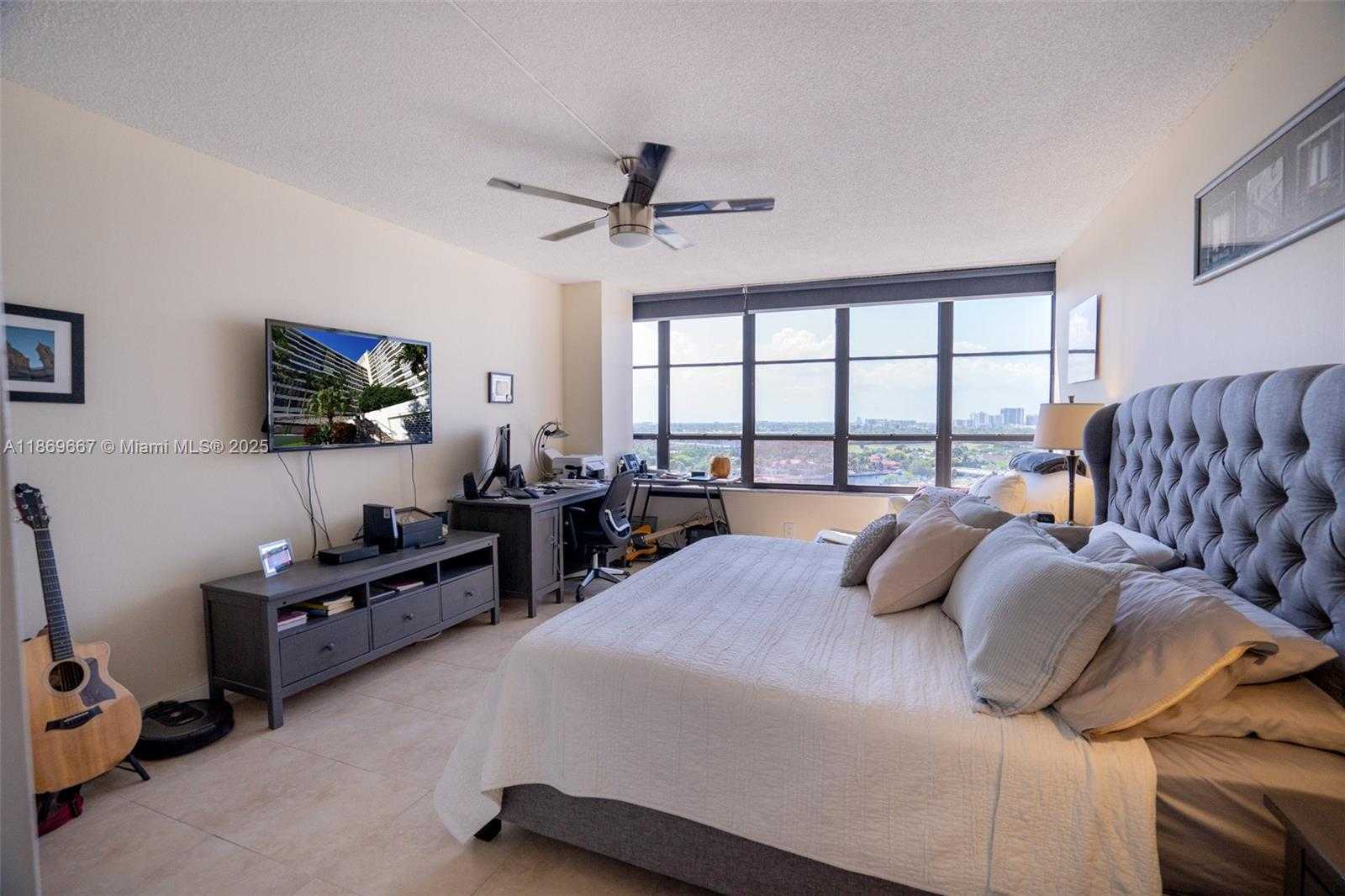 Small Image of 500 THREE ISLANDS BLVD #1008, Hallandale Beach Number 14