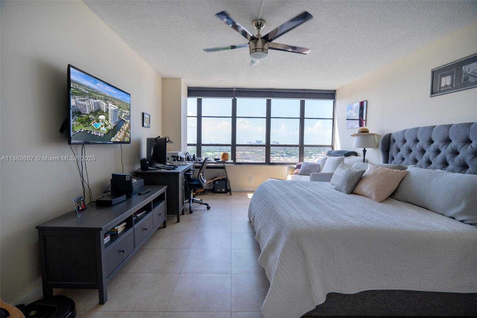 Small Image of 500 THREE ISLANDS BLVD #1008, Hallandale Beach Number 16
