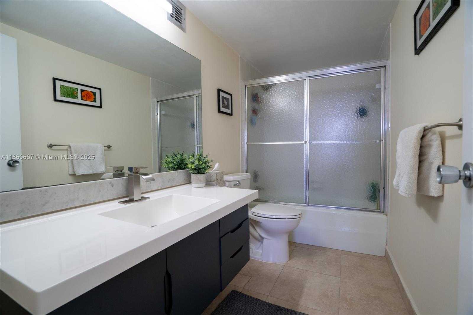 Small Image of 500 THREE ISLANDS BLVD #1008, Hallandale Beach Number 18