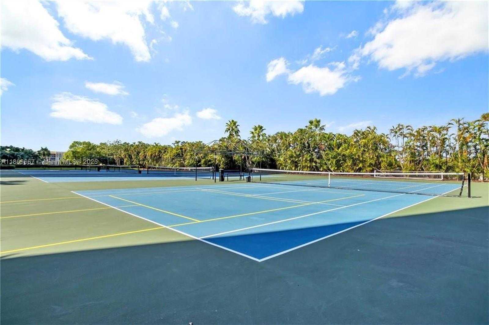 Small Image of 500 THREE ISLANDS BLVD #1008, Hallandale Beach Number 26
