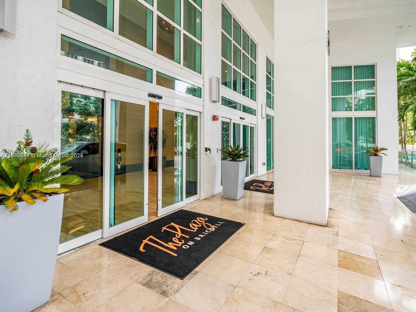 Small Image of 950 BRICKELL BAY DR #4104, Miami Number 3