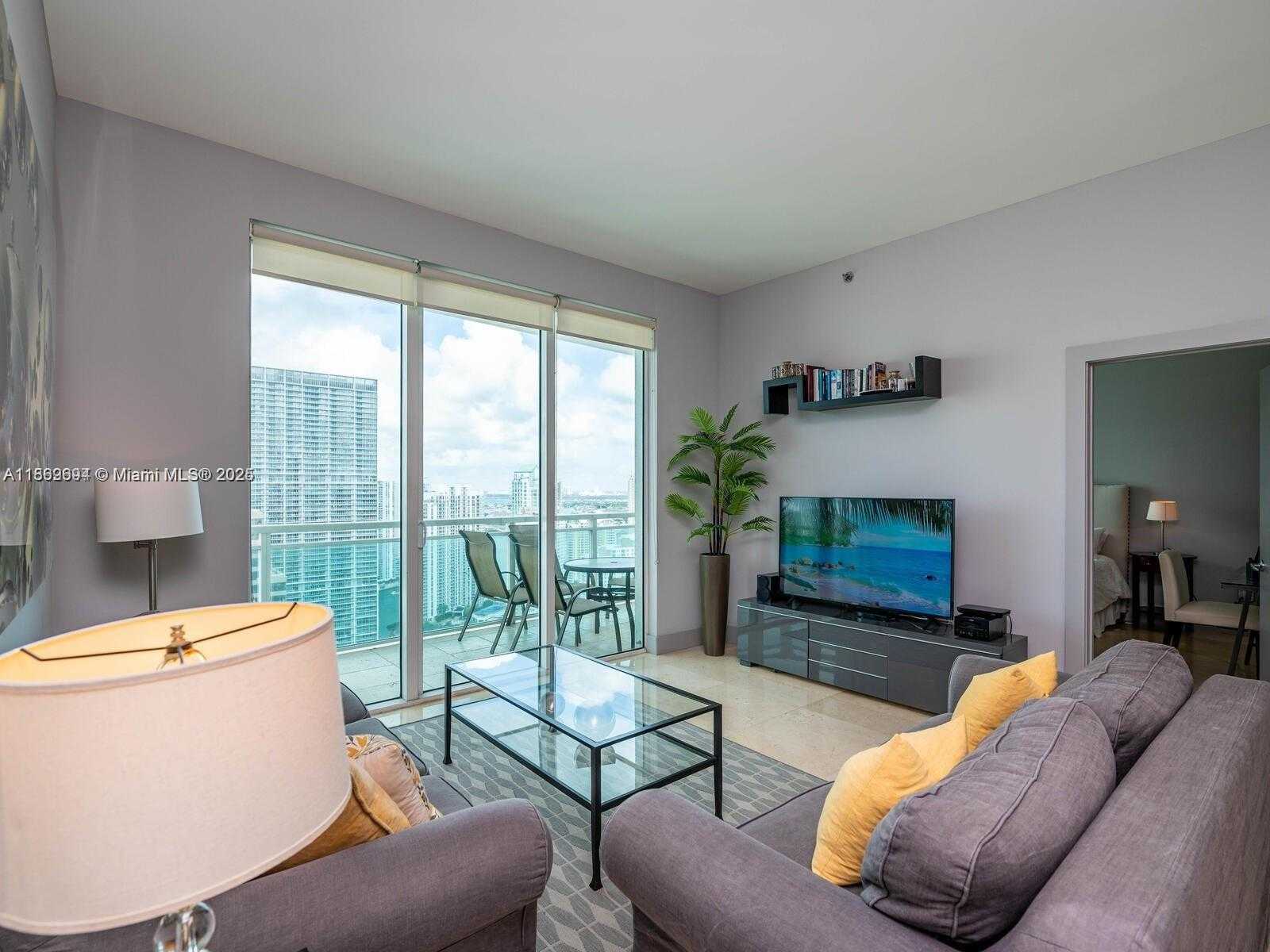 Small Image of 950 BRICKELL BAY DR #4104, Miami Number 30