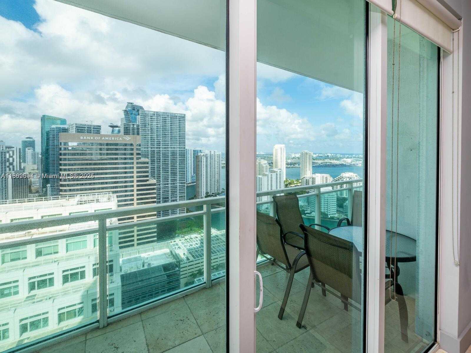 Small Image of 950 BRICKELL BAY DR #4104, Miami Number 32