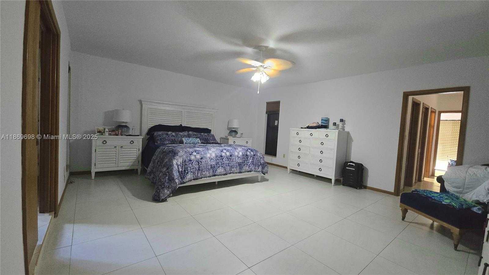Small Image of 15305 SOUTH WEST 74TH CT, Palmetto Bay Number 20