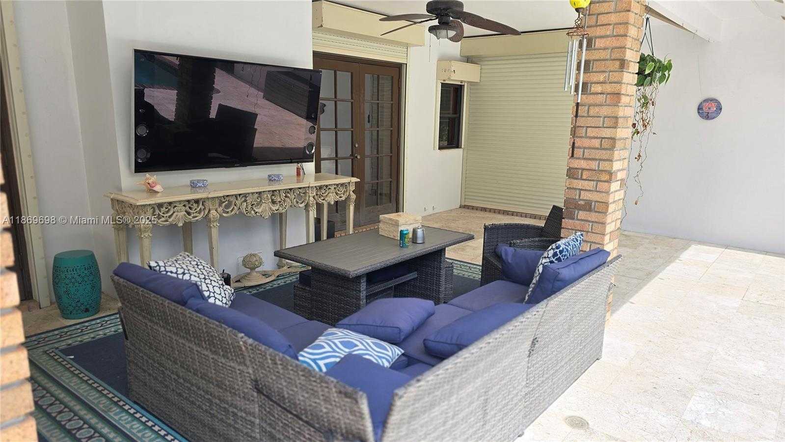 Small Image of 15305 SOUTH WEST 74TH CT, Palmetto Bay Number 41
