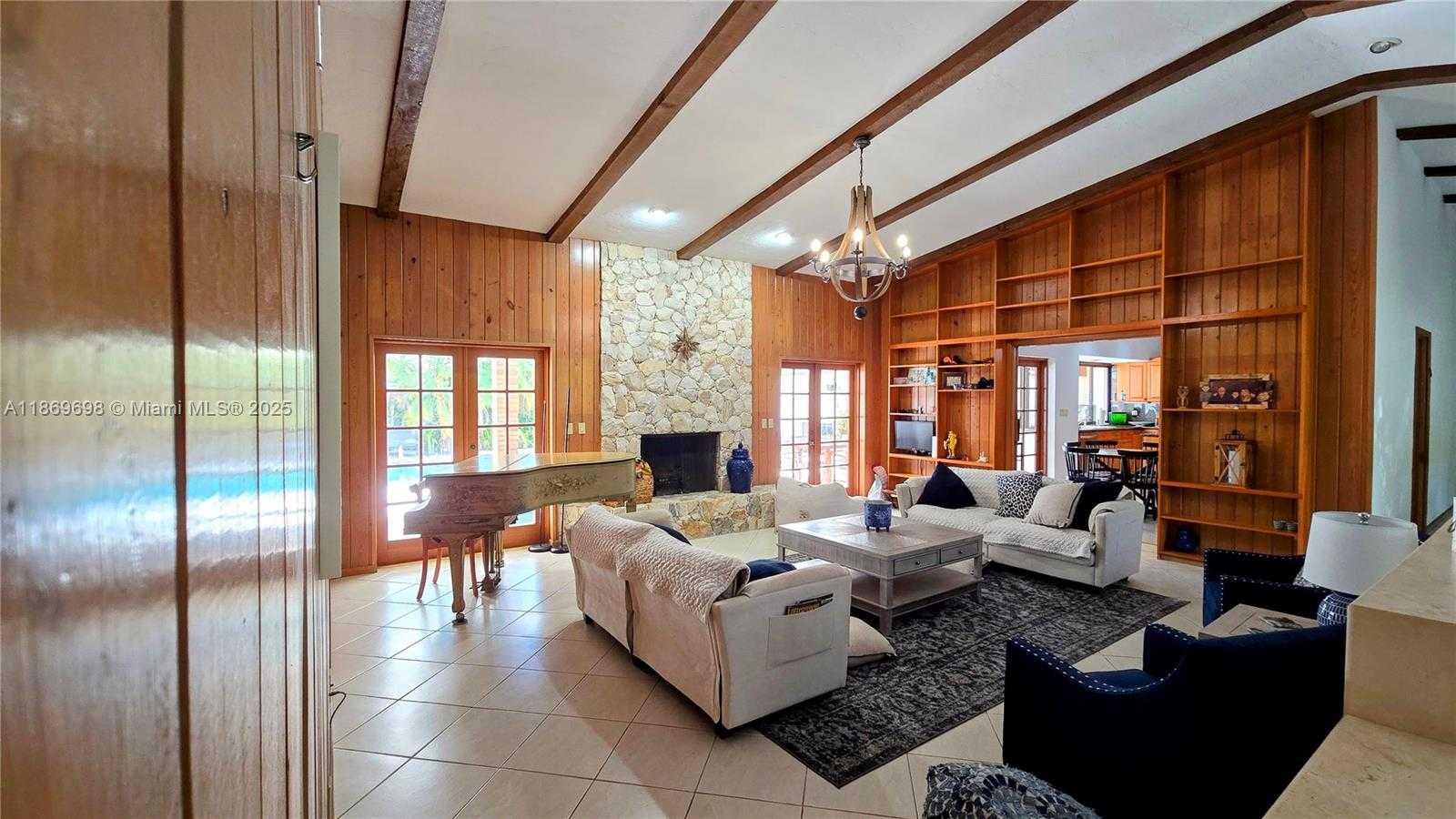Small Image of 15305 SOUTH WEST 74TH CT, Palmetto Bay Number 9