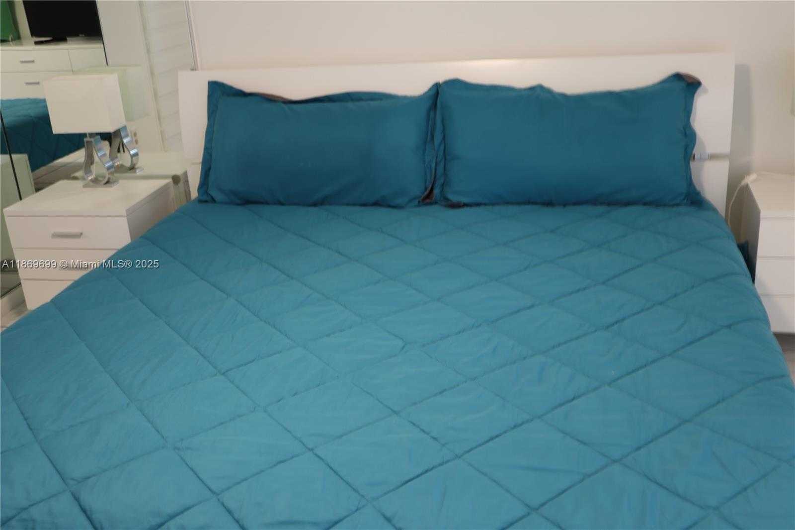 Small Image of 17801 NORTH BAY RD #203, Sunny Isles Beach Number 27