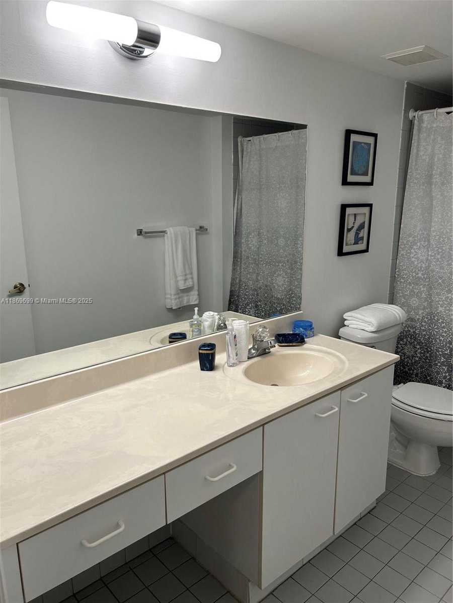 Small Image of 17801 NORTH BAY RD #203, Sunny Isles Beach Number 34