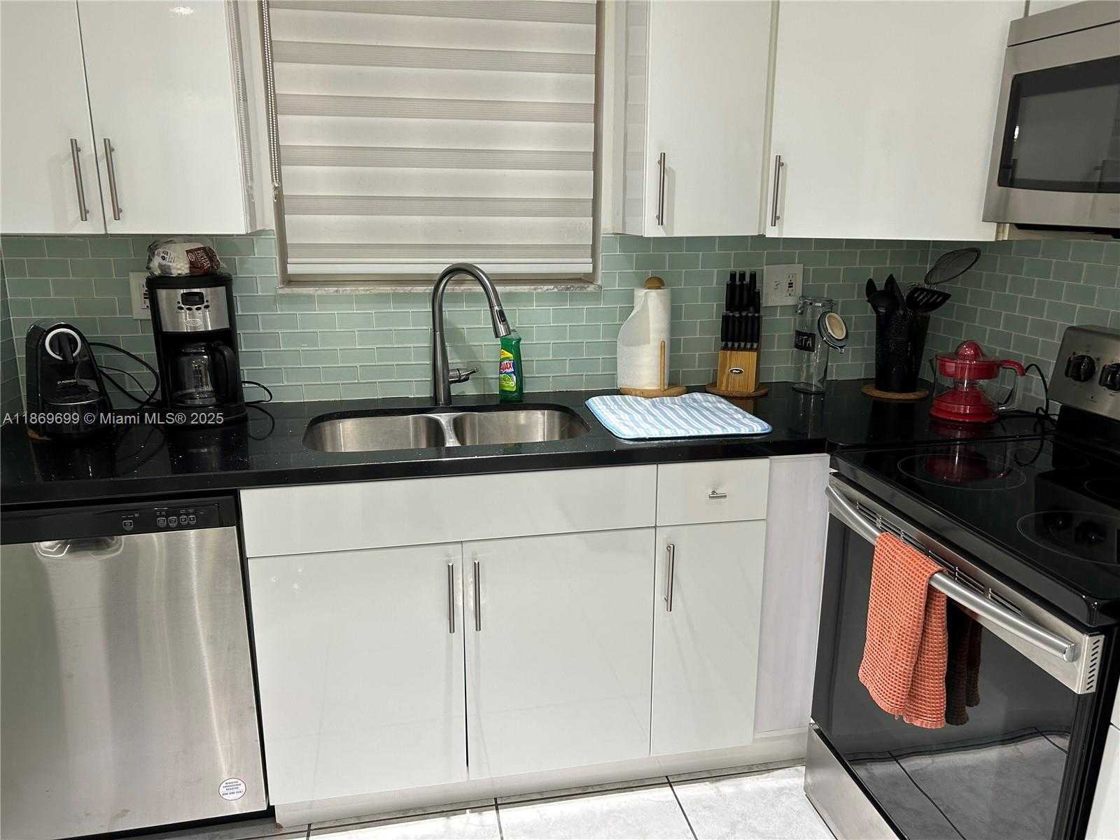 Small Image of 17801 NORTH BAY RD #203, Sunny Isles Beach Number 40