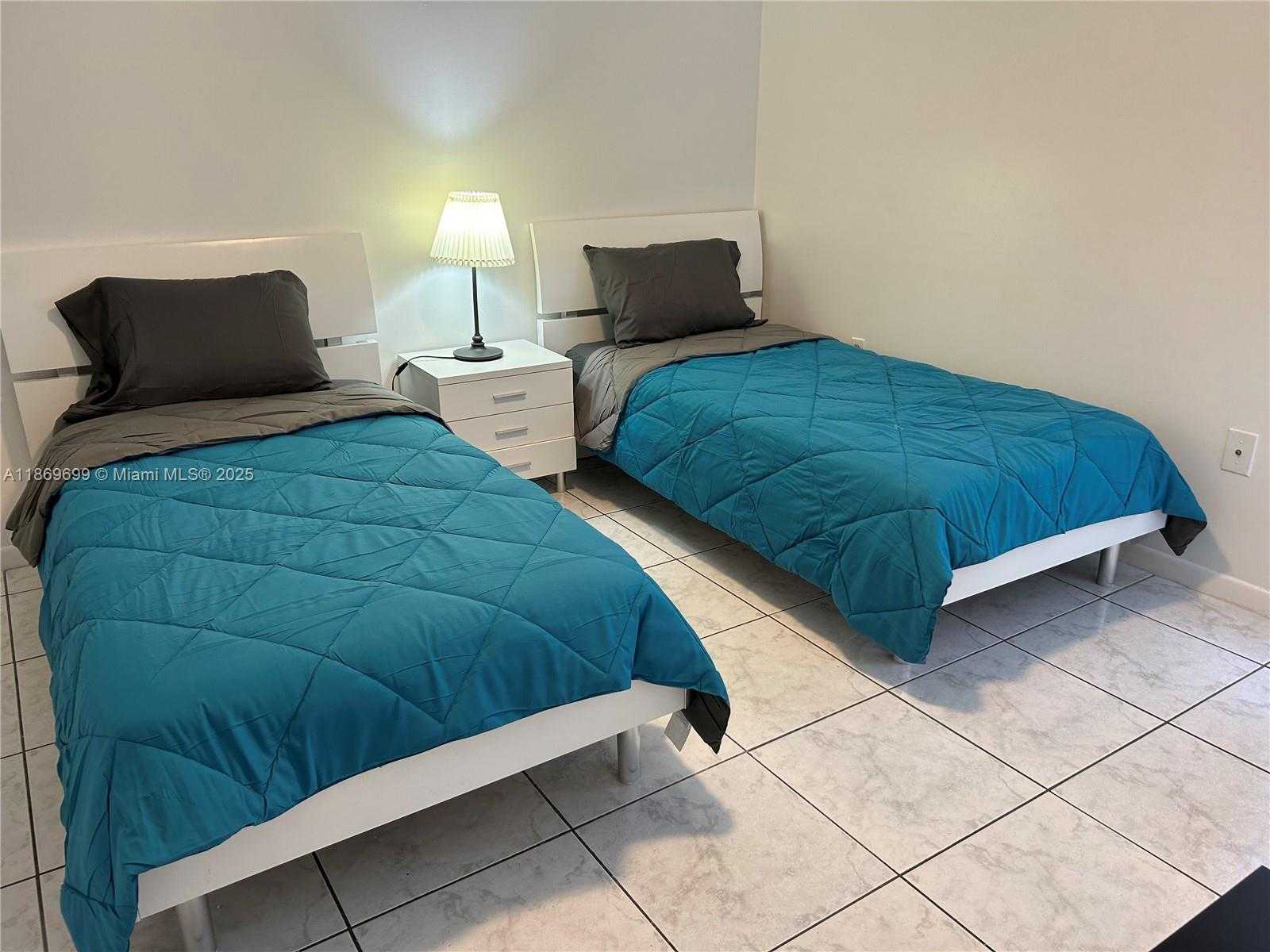 Small Image of 17801 NORTH BAY RD #203, Sunny Isles Beach Number 42