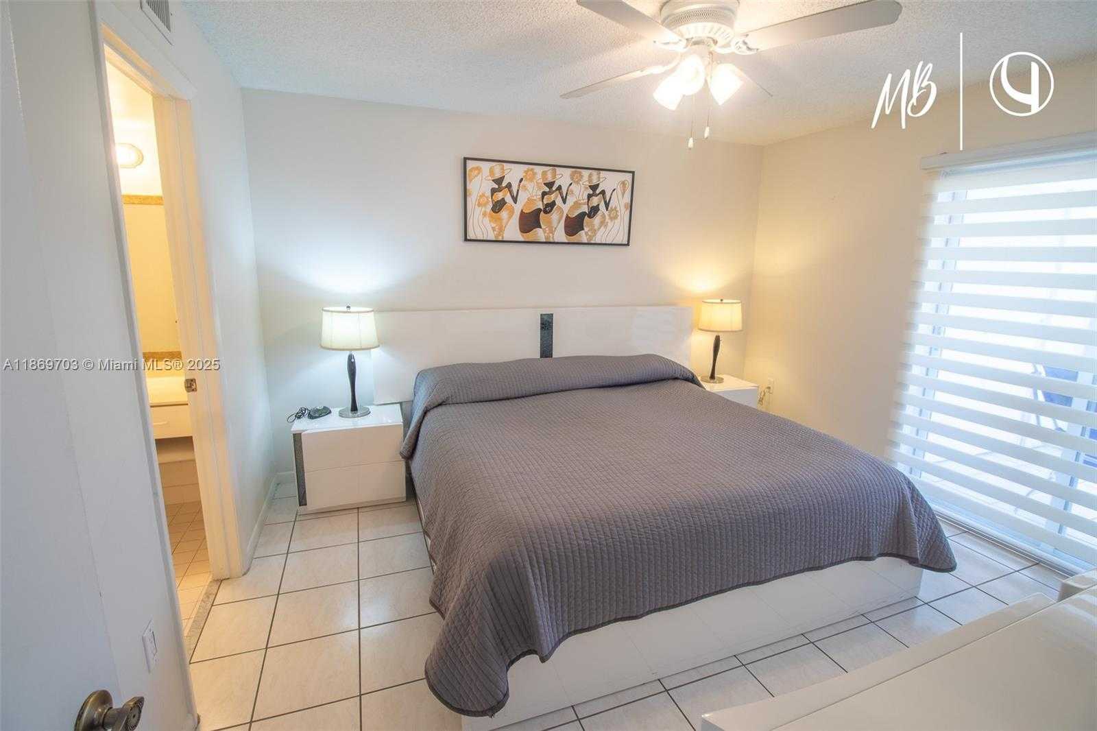 Small Image of 17801 NORTH BAY RD #410, Sunny Isles Beach Number 16