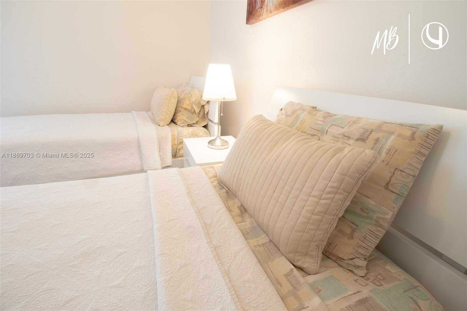 Small Image of 17801 NORTH BAY RD #410, Sunny Isles Beach Number 22