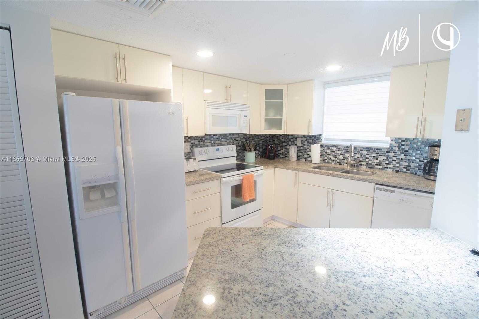 Small Image of 17801 NORTH BAY RD #410, Sunny Isles Beach Number 8
