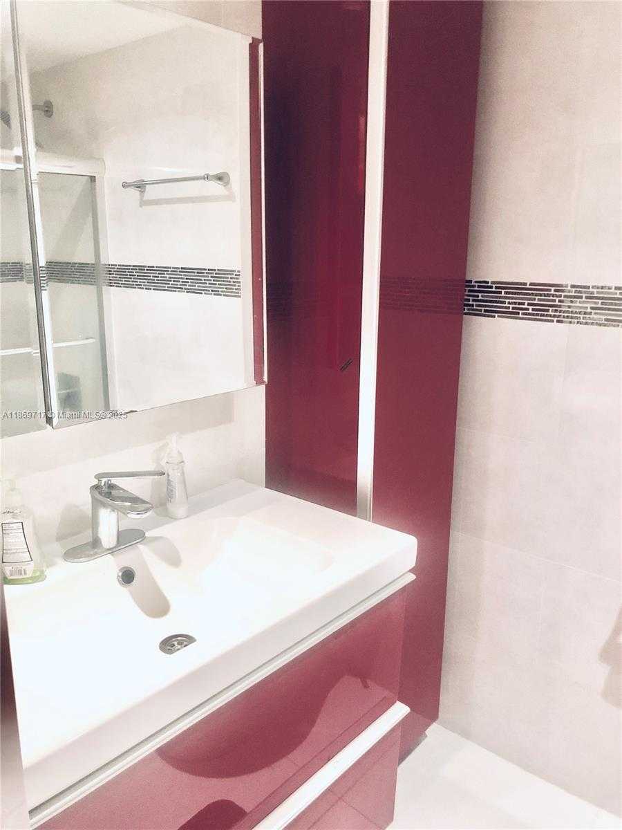 Small Image of 251 174TH ST #216, Sunny Isles Beach Number 31