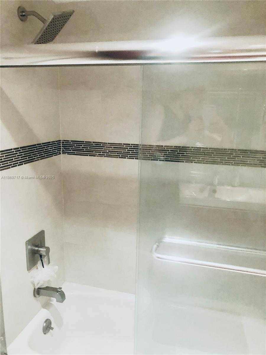 Small Image of 251 174TH ST #216, Sunny Isles Beach Number 32