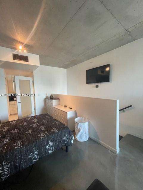 Small Image of 690 SOUTH WEST 1ST CT #1713, Miami Number 11