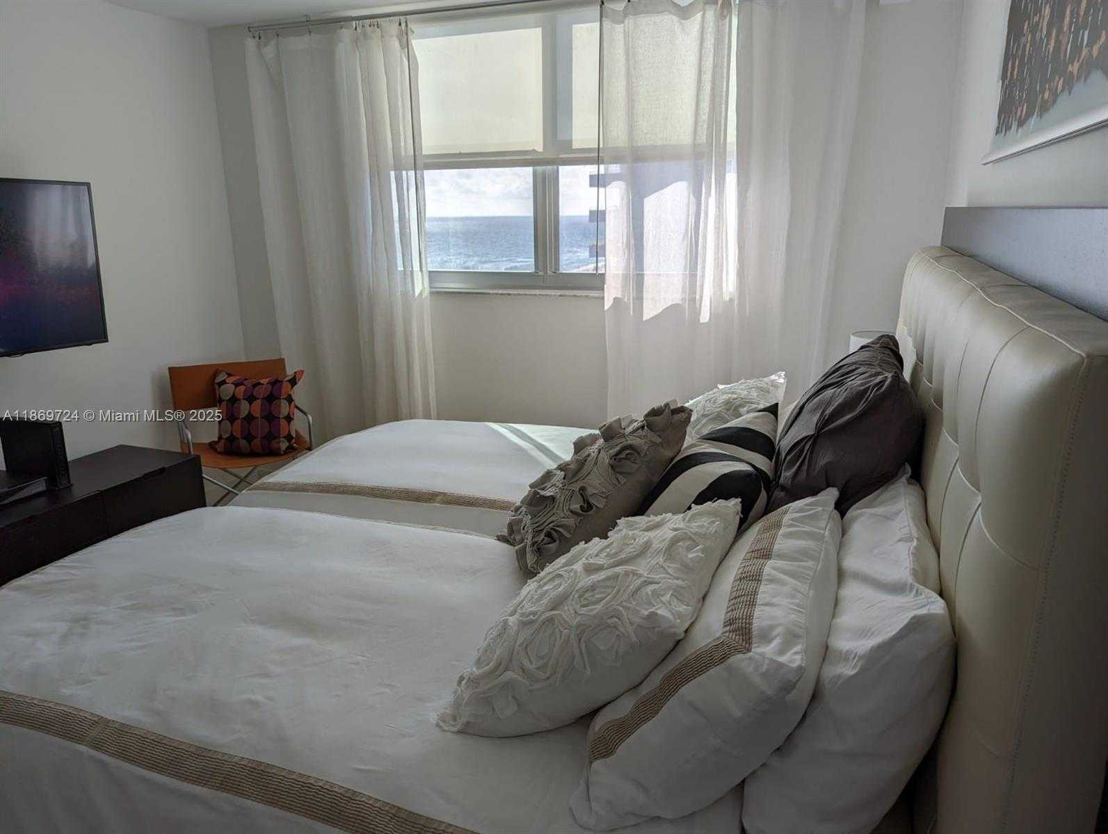 Small Image of 9273 COLLINS AVE #1004, Surfside Number 22