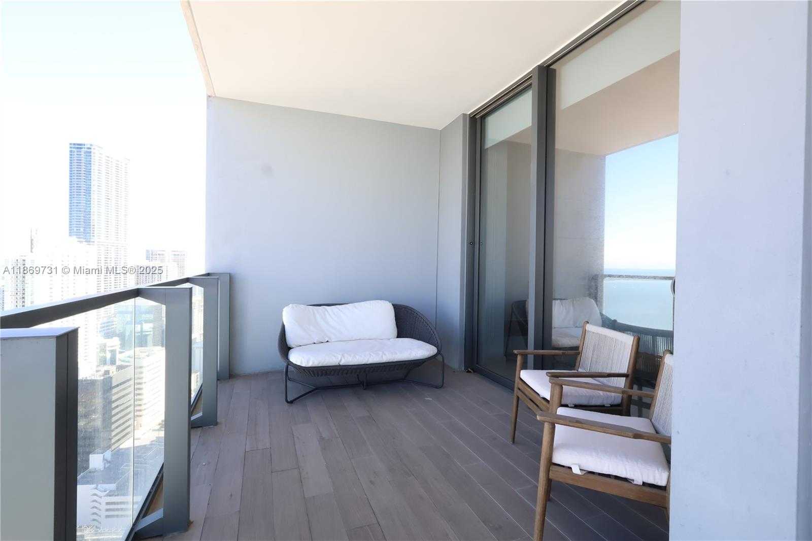 Small Image of 68 SOUTH EAST 6TH ST #3607, Miami Number 23