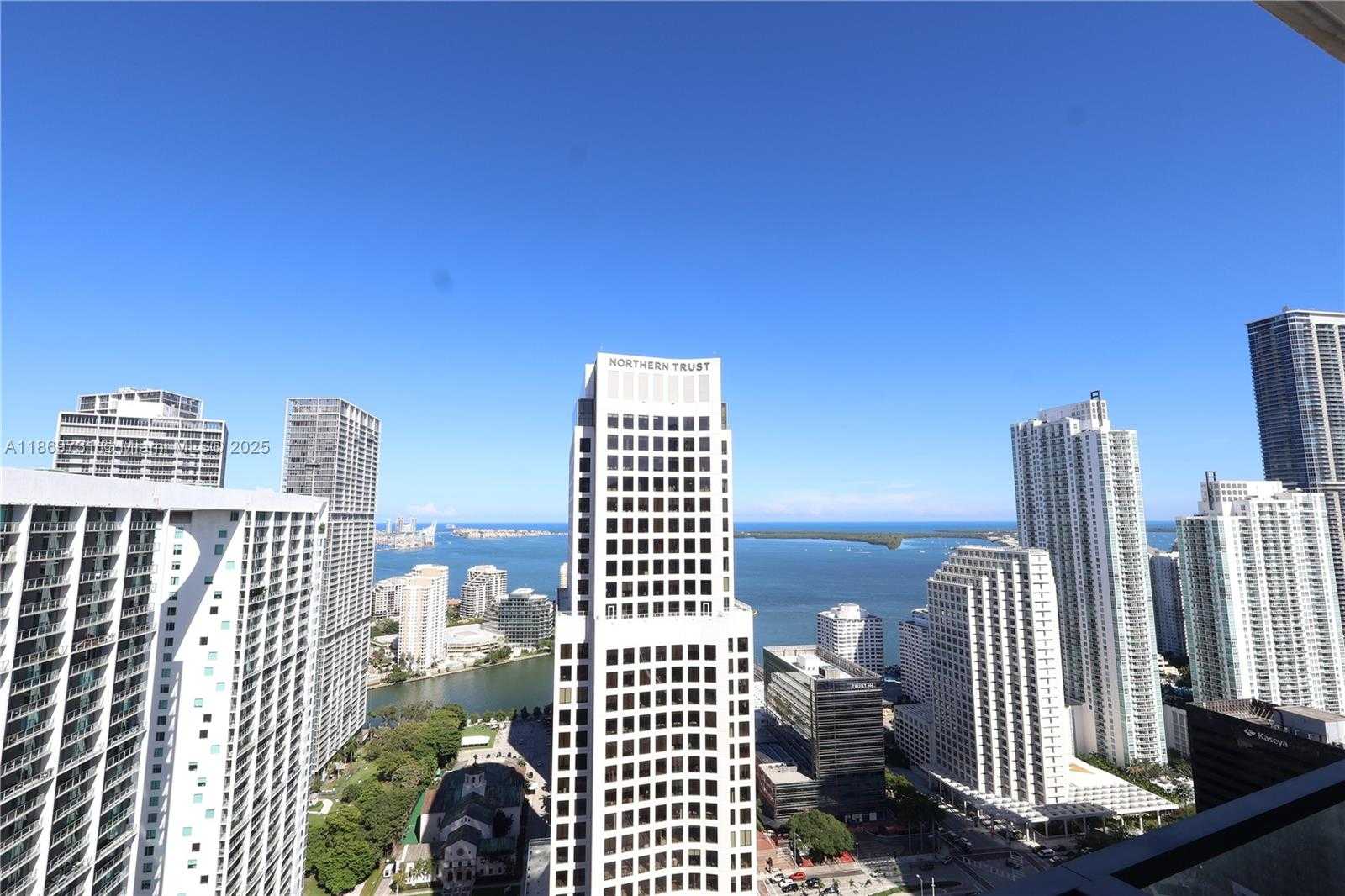 Small Image of 68 SOUTH EAST 6TH ST #3607, Miami Number 8