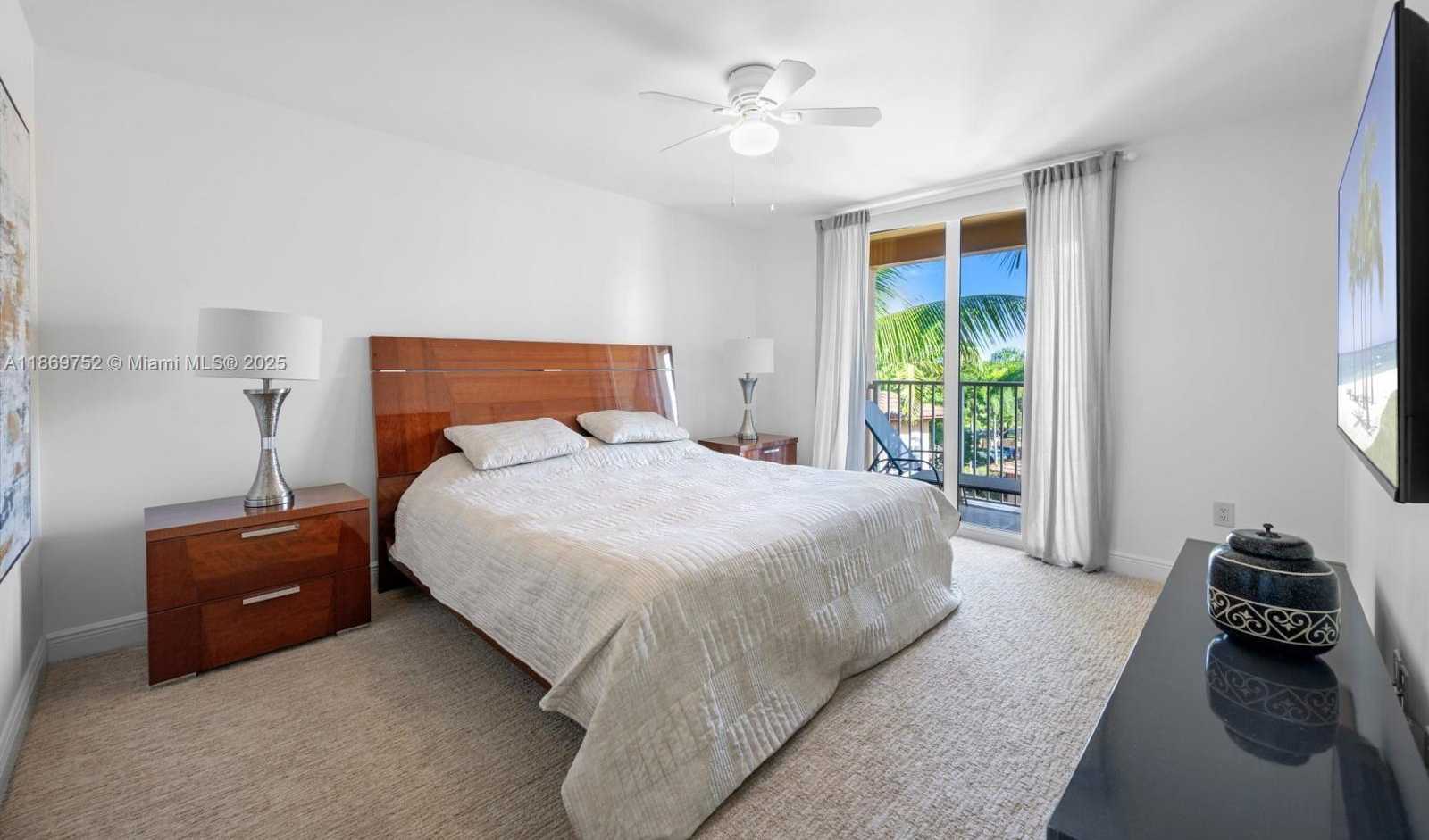 Small Image of 19701 EAST COUNTRY CLUB DR #5502, Aventura Number 12