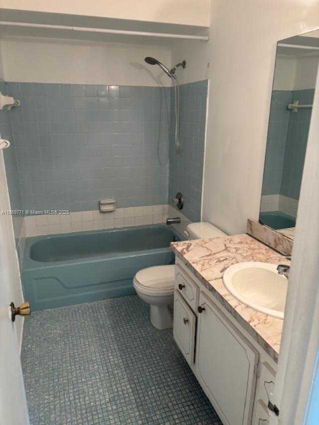 Small Image of 7352 SOUTH WEST 134TH PL, Miami Number 10
