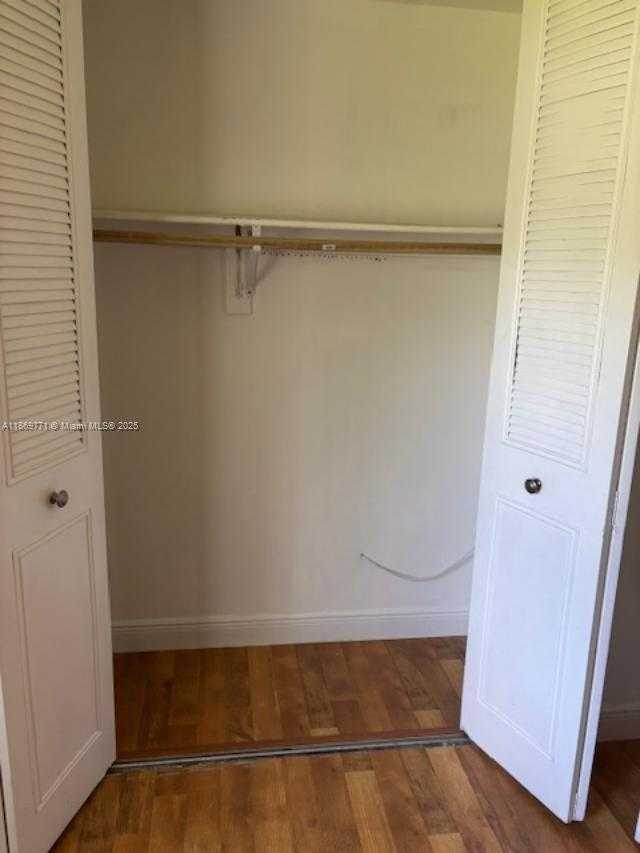 Small Image of 7352 SOUTH WEST 134TH PL, Miami Number 15