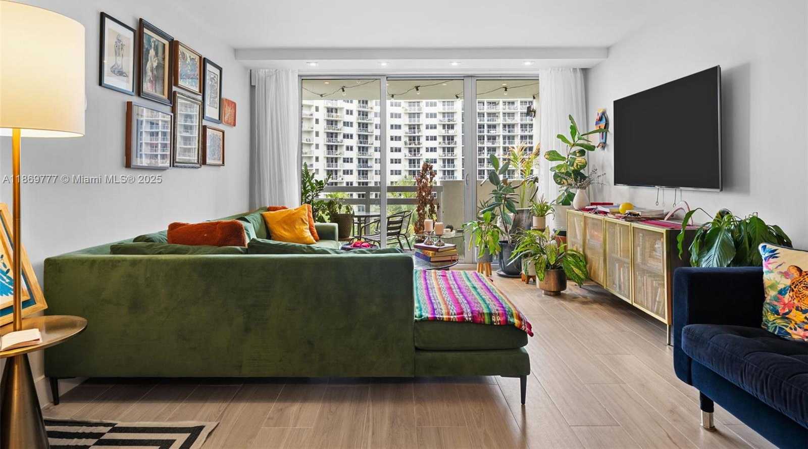 Small Image of 1500 BAY RD #648S, Miami Beach Number 8