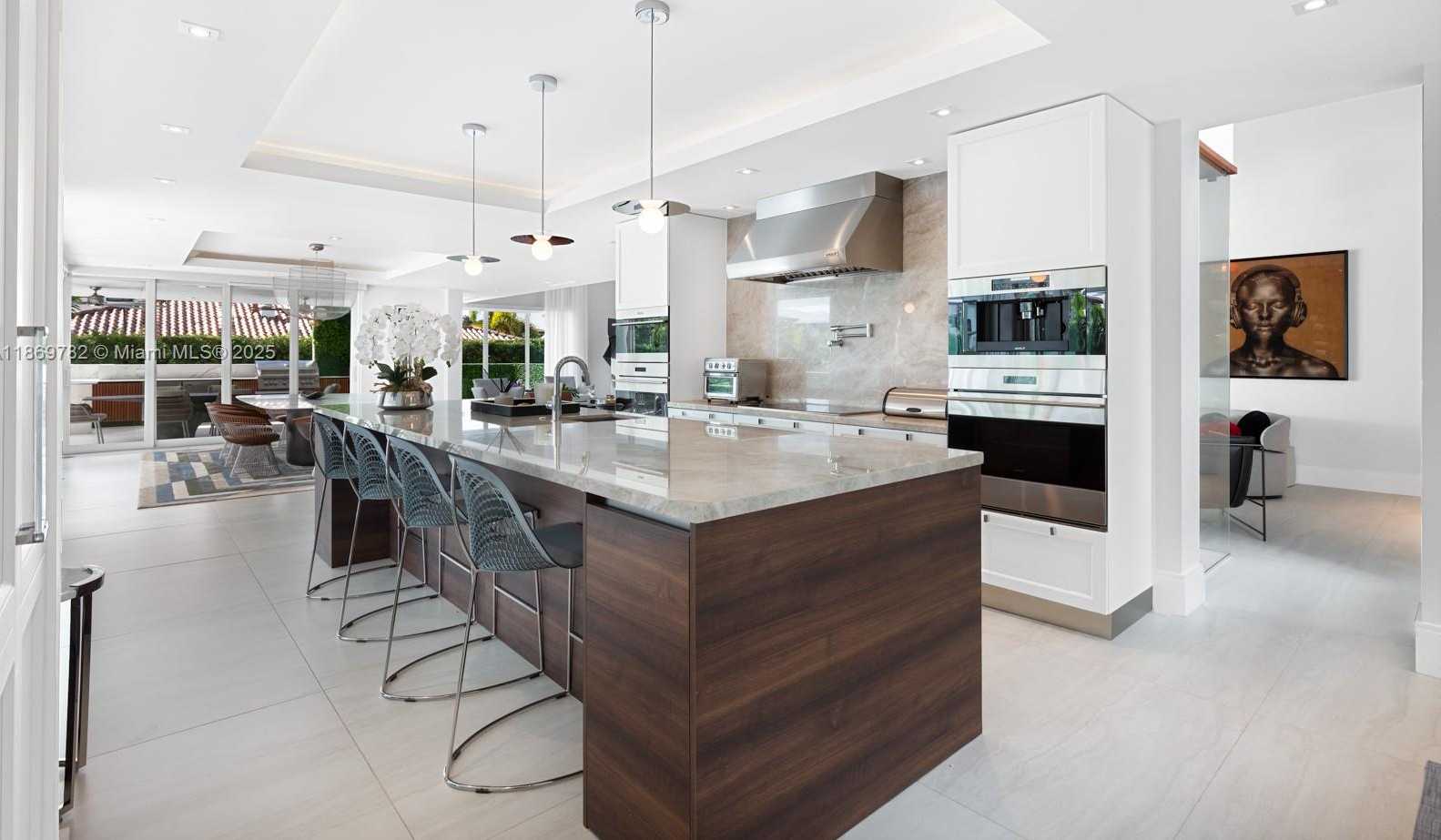 Small Image of 6819 SUNRISE PL, Coral Gables Number 21