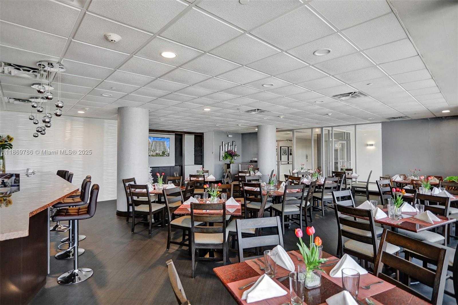 Small Image of 5701 COLLINS AVE #1510, Miami Beach Number 11