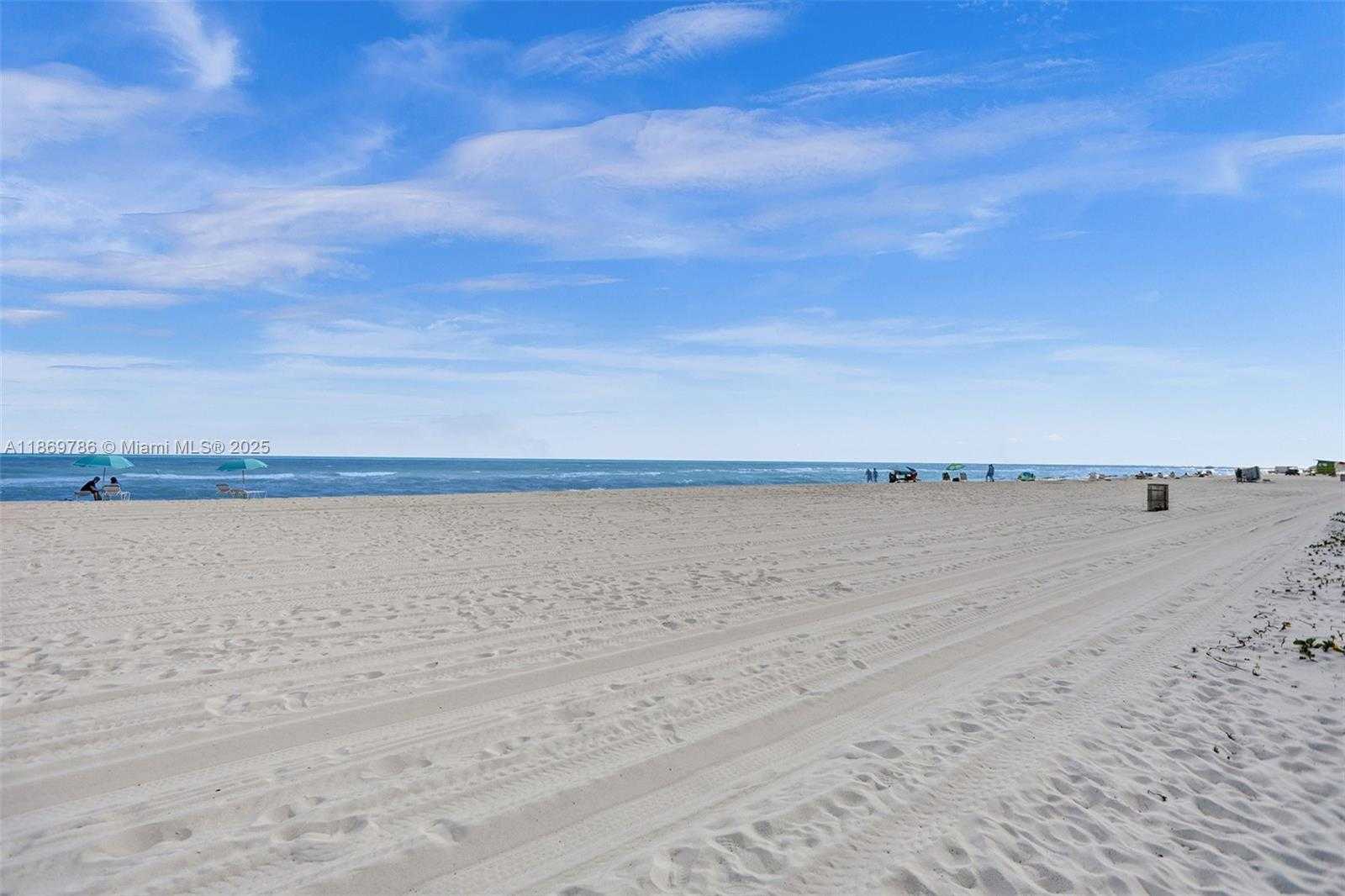 Small Image of 5701 COLLINS AVE #1510, Miami Beach Number 20