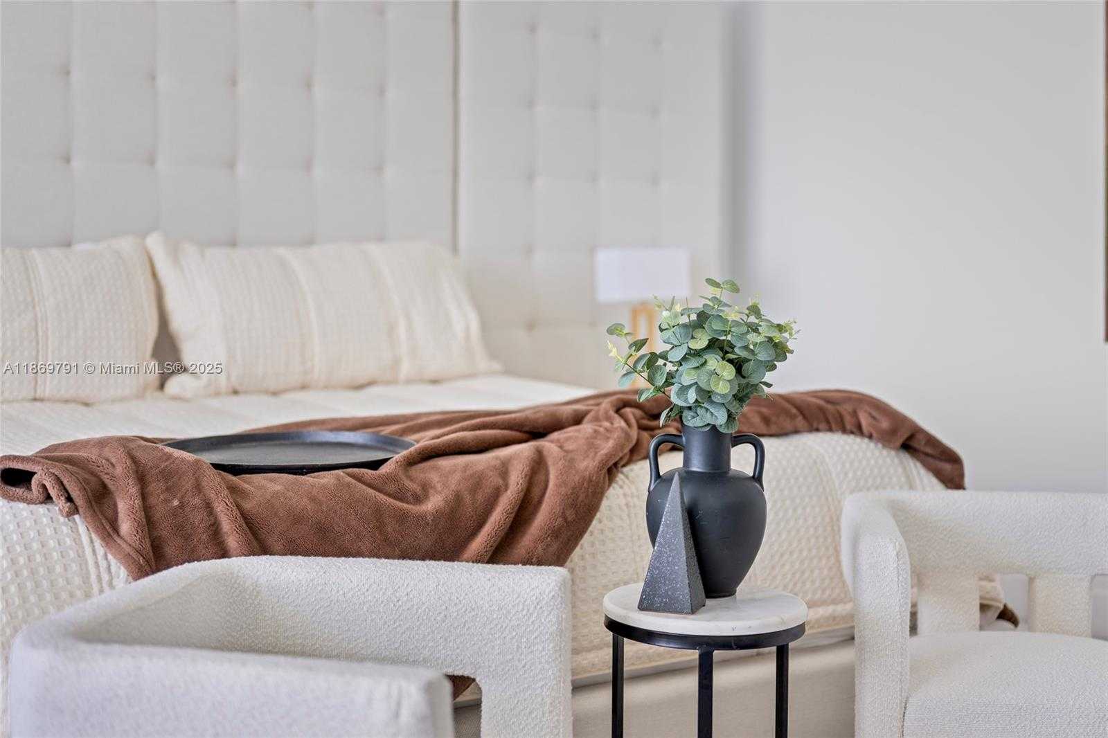 Small Image of 16901 COLLINS AVE #503, Sunny Isles Beach Number 23