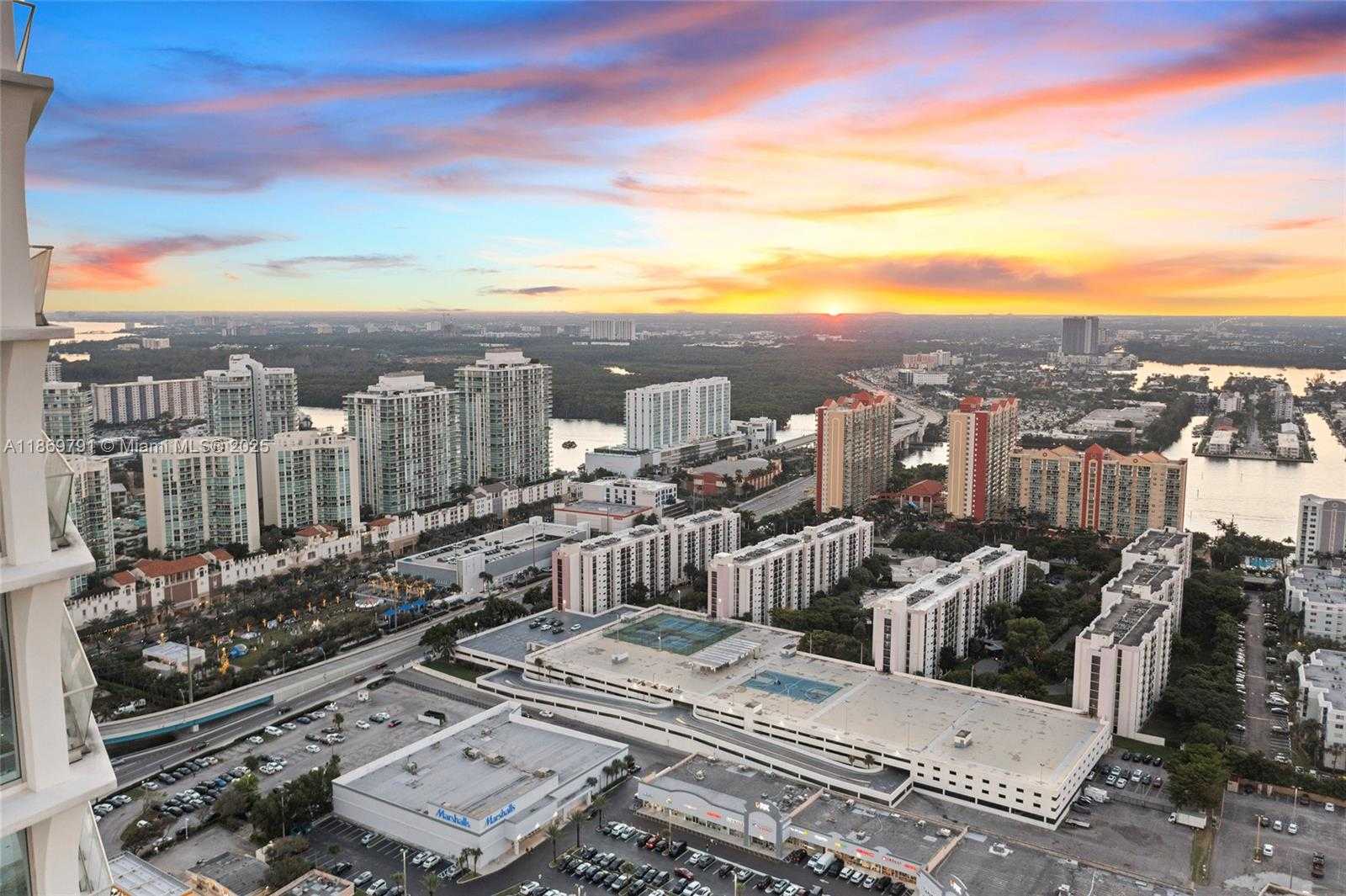 Small Image of 16901 COLLINS AVE #503, Sunny Isles Beach Number 52