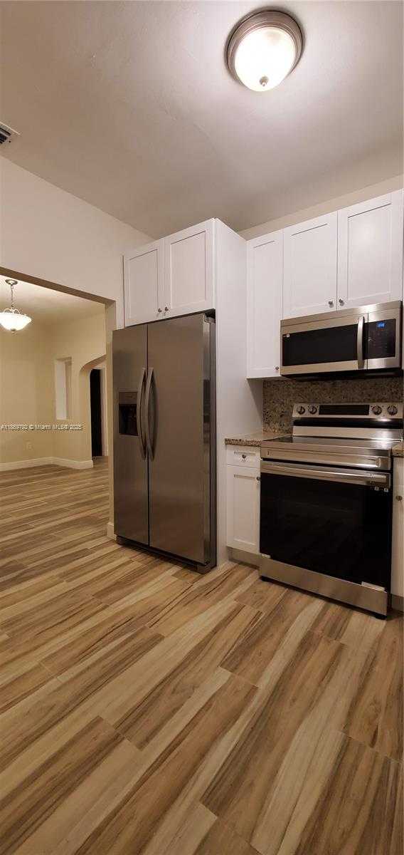 Small Image of 1765 SOUTH WEST 16TH TER, Miami Number 11