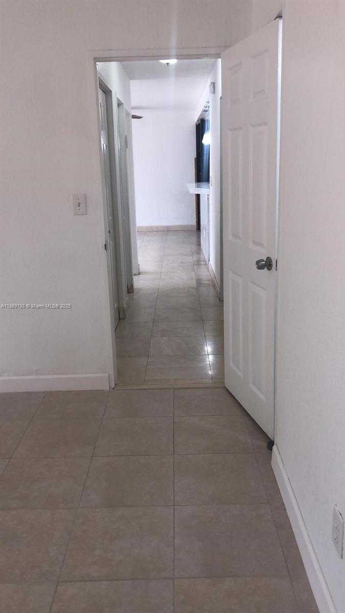 Small Image of 4174 NORTH WEST 79TH AVE #1C, Doral Number 14