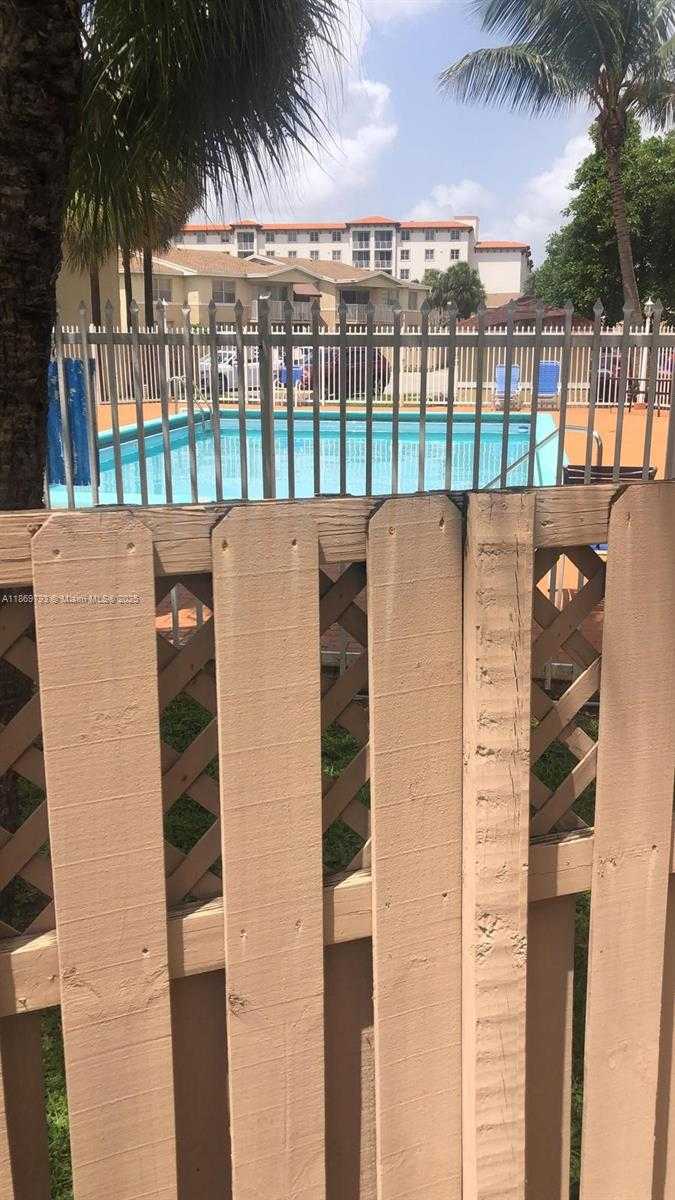 Small Image of 4174 NORTH WEST 79TH AVE #1C, Doral Number 17