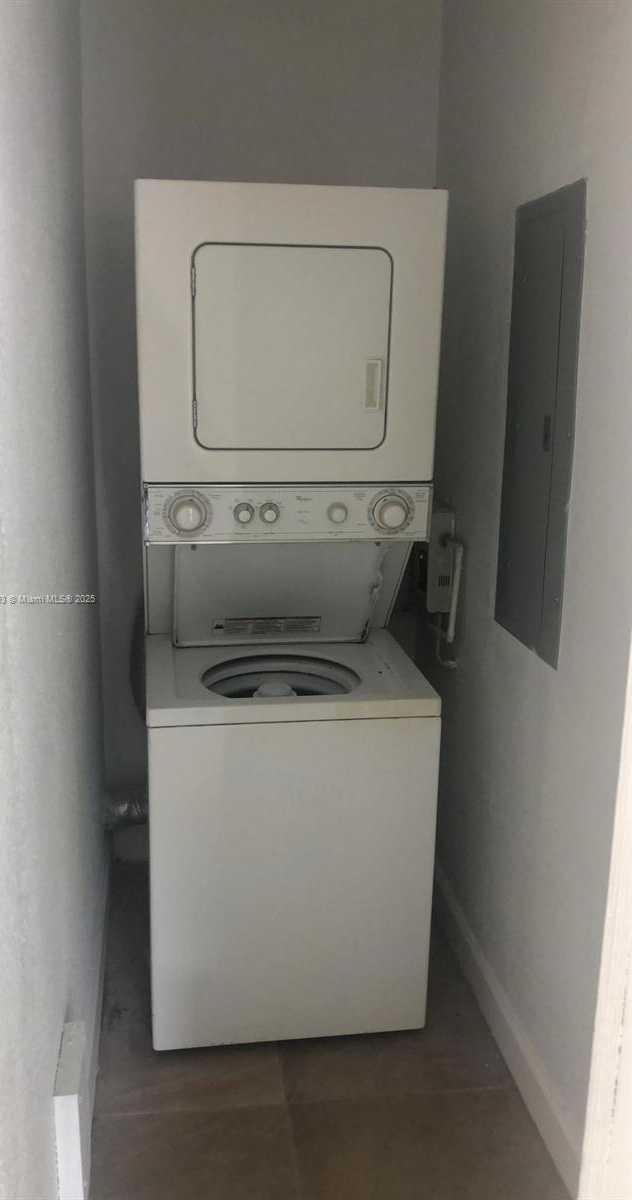 Small Image of 4174 NORTH WEST 79TH AVE #1C, Doral Number 3