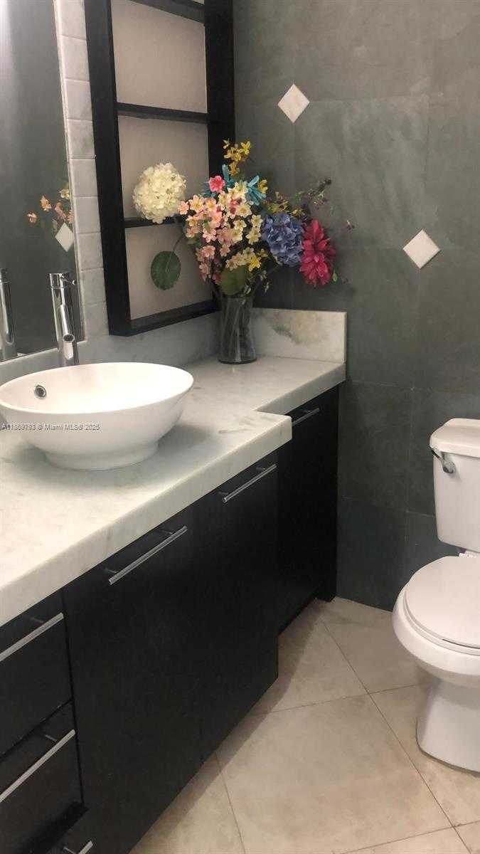Small Image of 4174 NORTH WEST 79TH AVE #1C, Doral Number 8