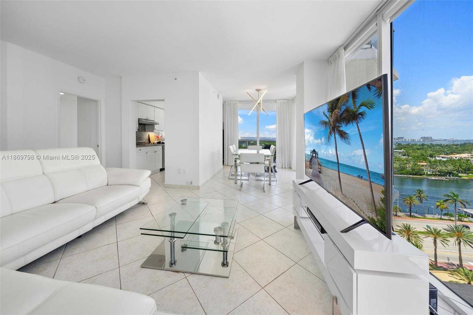 Small Image of 4779 COLLINS AVE #1507, Miami Beach Number 2